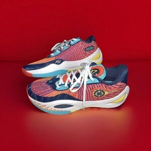 New Rigorer ARl Austin Reaves LA
Lakers Year of the Dragon Men's
Size 12